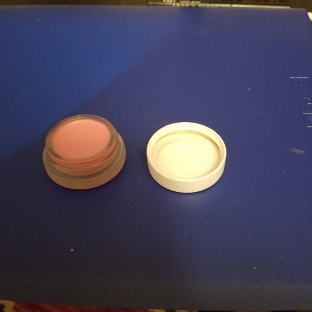 RMS LIP2CHEEK - Demure